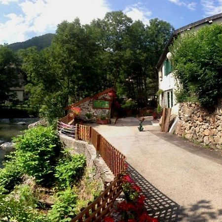 Gite Du Grand Taichou Luzenac Exterior photo